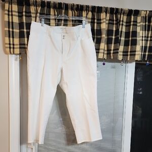 Fashion Bug White Buttoned Pants